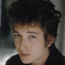 Le frasi più belle dalle canzoni di Bob Dylan con testo originale tradotto in Italiano