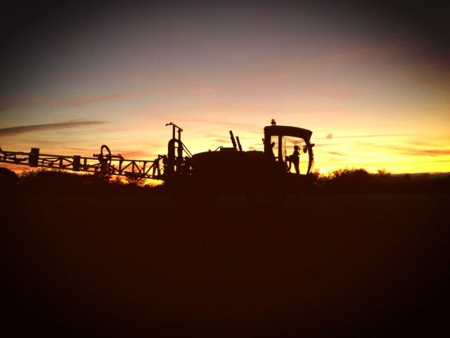 Crop Spraying Contractor and Agronomist Based in North Wiltshire