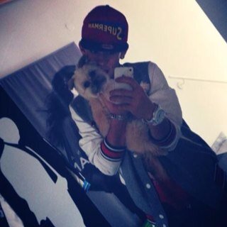 Heeeyy meine lieben Negromies und Fännomies ich habe hab eine Freundin sorry das ich es erst jetzt sage :( aber ich konnte es noch nicht sagen tut mir echt leid