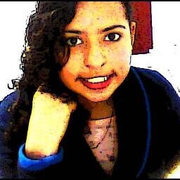 a menina q n vive sem musica 
a menina q n vive sem os amigos 
a menina q n vive sem internet 
a menina q te encanta
a menina q te fascina.