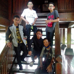 V_IEZZ's profile picture. ingin bisa belajar di university of madinah sampai s3,status lajang,,ingin mendapatkan wanita yg slalu setia stiap saat yang selalu menerima apa adanya.