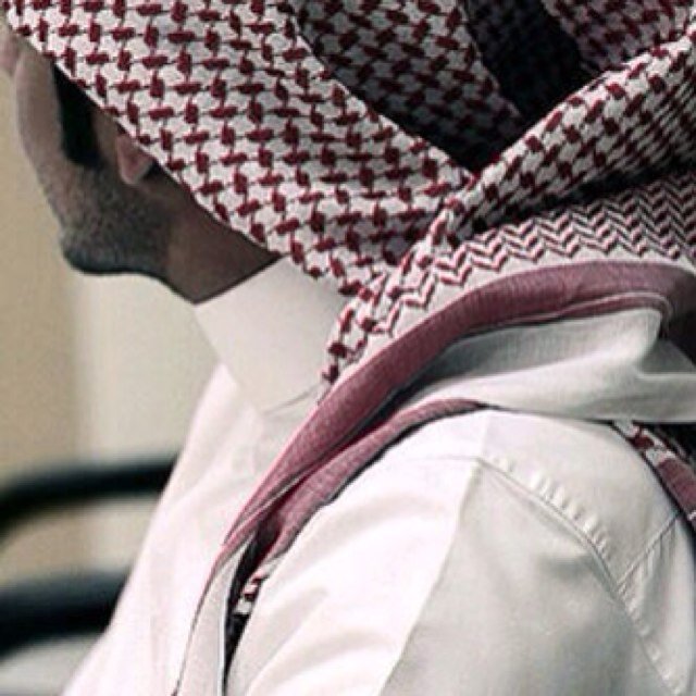 إذآ أحببت الشيء أطلق سرآحه إذا عاد فهوا لك وإذا لم يعد فهوا لغيرك ،