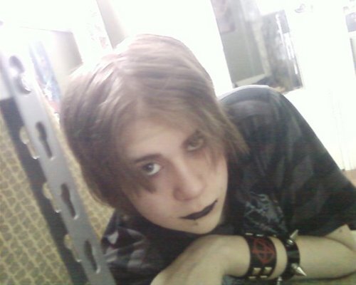 Haev metal, naruto, café, otaku, maggot, slipknott, a7x, gunzen roses, mettalica, funk na cadeia, odeio posers