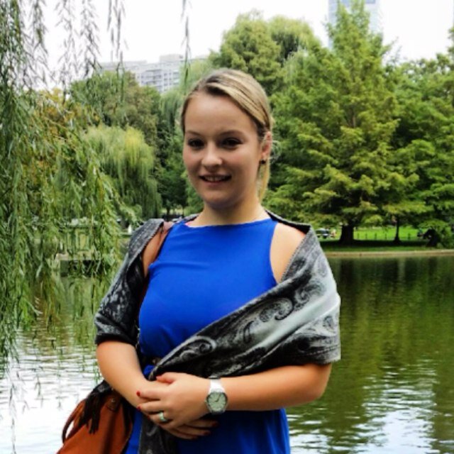 Ex-pro tennis player, MBA candidate, forever Russian. World-traveller, Digital Marketing Scholar, literature addict.