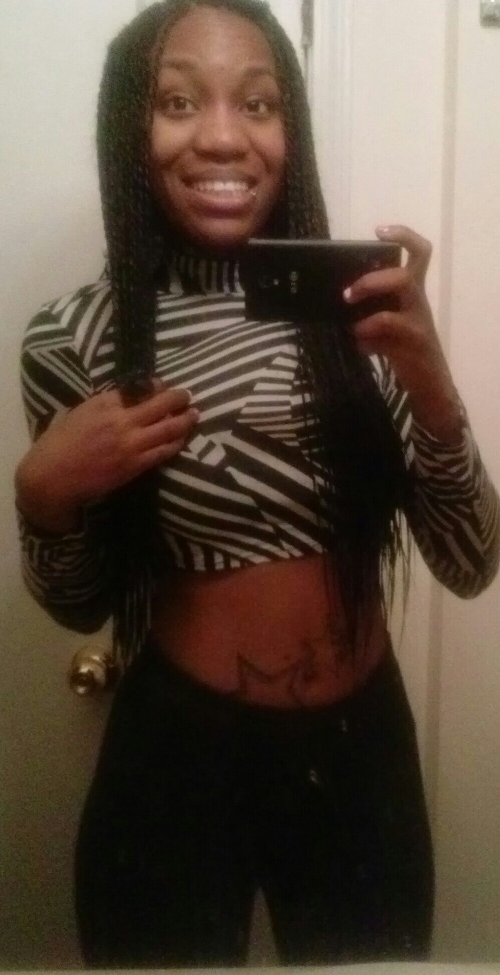 I love my boyfriend TImdra follow him @insanejokka :) follow meh !! I might follow back ;)