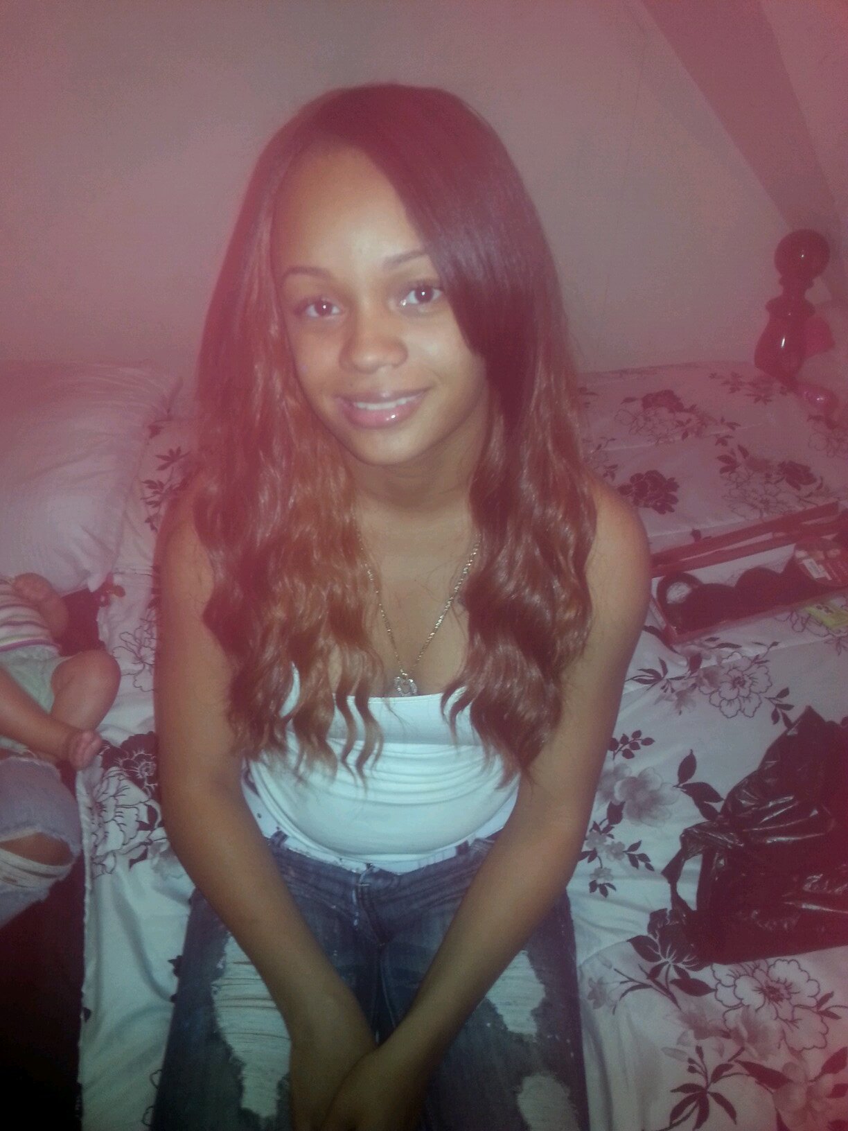 A laid back girl who likes to kick it and spend time with family, work and go to school