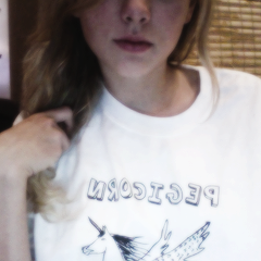 taylorsinutil's profile picture. qdo ficar block