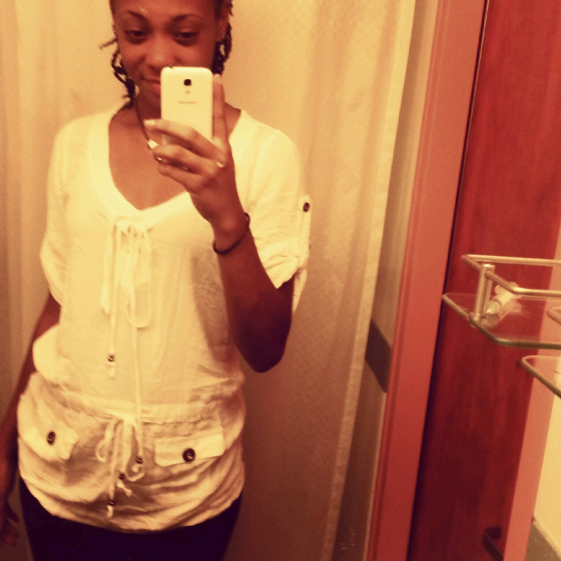 Live.LAUGH.LOVE ...Got ya whole life to live.!!