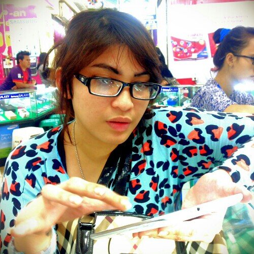 zeelovewhite's profile picture. ya ALLAH berikan hamba ketetapan hati untuk melangkah di jalanMU,dengan menunduk dan berusaha sekuat tenaga dengan tujuan AKHIR  BAHAGIA DUNIA AKHIRAT