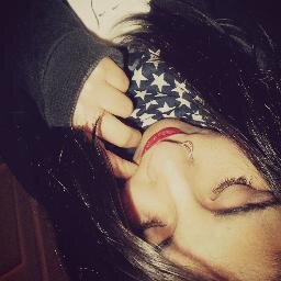 #   La única forma de descubrir los límites de los posible, es yendo más allá de ellos.. a lo imposible.