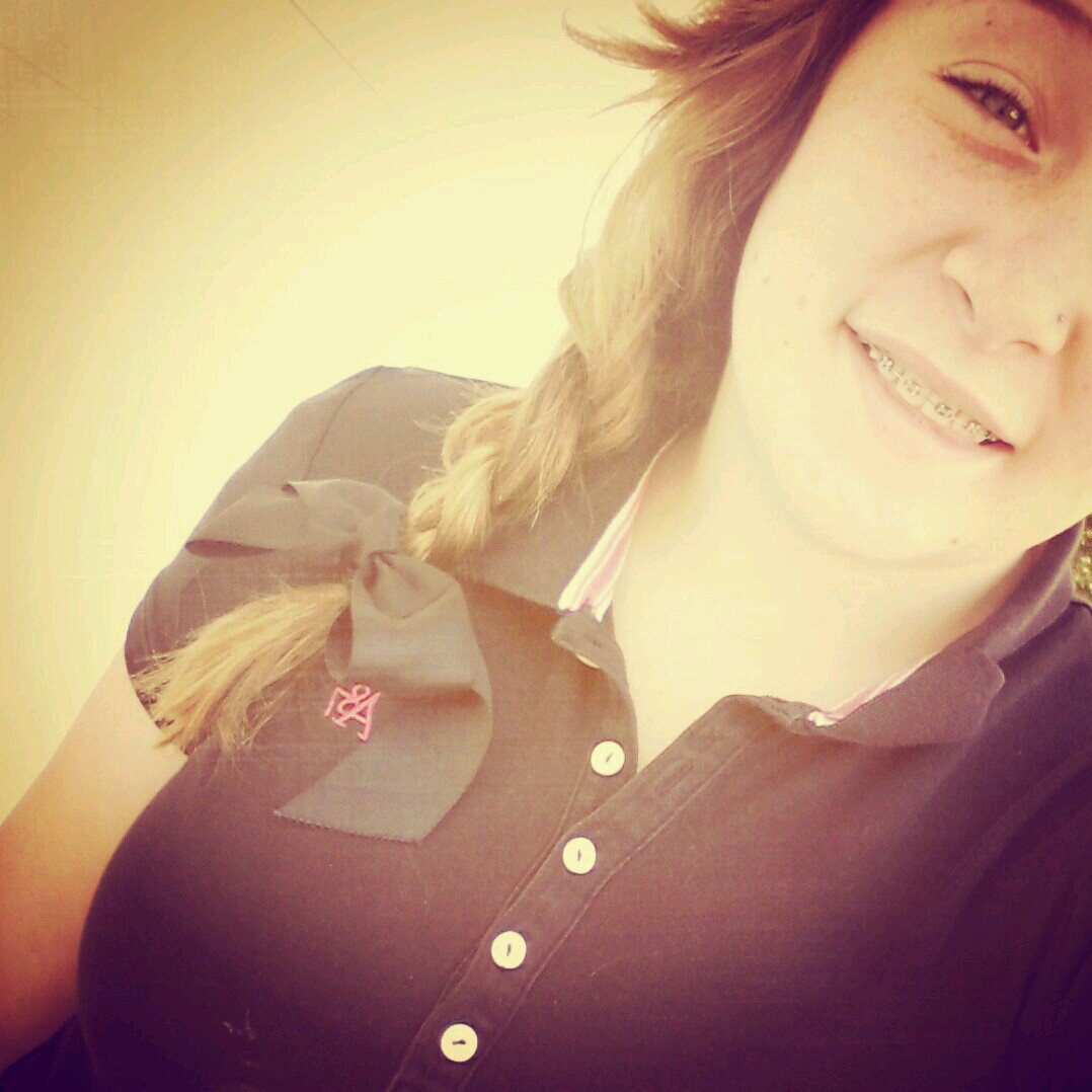sup?(: well follow me and ill follow back k.? k (: ♥