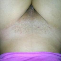 Mujer, interesada en experimentar trios y lesbicos. Info. DM