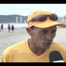 Simplesmente, um twitter pra zoar.

#PrimeiroComandoDoMaria