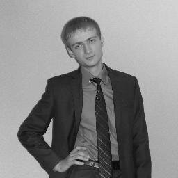 Люблю слушать музыку,путешествовать и узнавать что то для себя интересное.