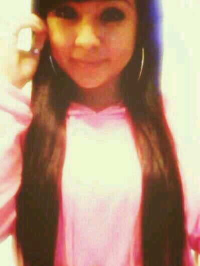 IM THA FUKIN BITCH WHO WILL START SHIIT, IM NOT FAKE! IM REAL....HATERS!!!! IM SINGLE AND LOOKIN... TXFLATS! LIL CHOLA LOKZ