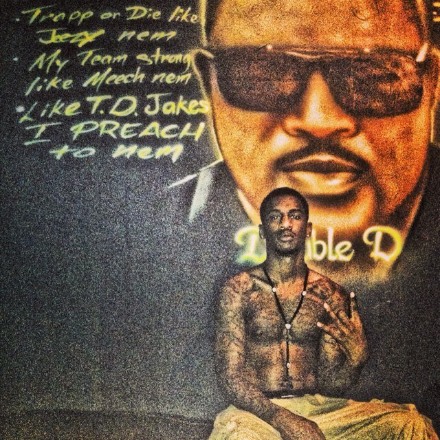 Love me a leave me Im still R!pp,on fit n i stand out like im homless ya digg,Jus a Marley boy livin life thru smoke & rap hopes & I refuse to leave how i came.