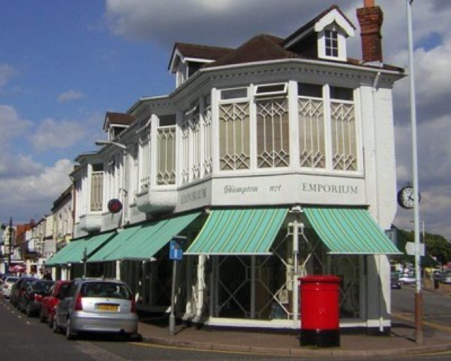 The_HCE's profile picture. Antiques & collectiables with over 30 in house dealers and experts. Open 7 days a week.