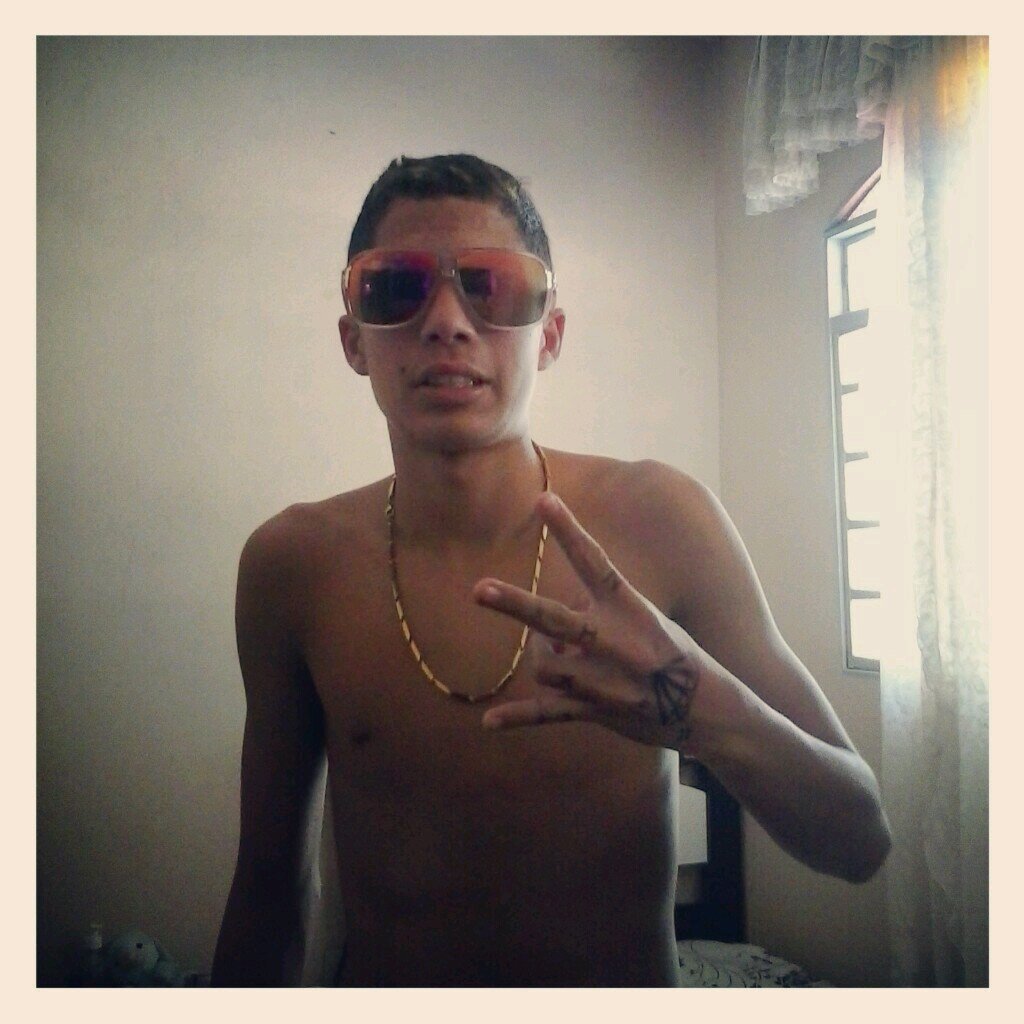 Gosto de perguntar e conversar com geral sendo famosinhos ou nao :)