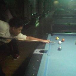 nama : denny ramdani
umur : 18 
ttl : 10 febuari 1995
hobby : basket
tinggi : 180