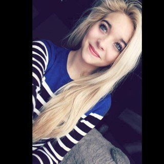 Je me suis attaché a toi..et je ne veux plus me détacher... ❤.❤
Marine_suu ❤❤