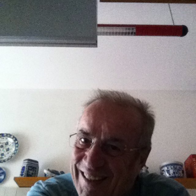 Pensionato. Ex Dirigente SAME Group et Renault