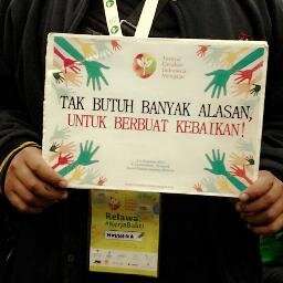Mari belajar untuk tidak mengeluh atas apapun | Suka membantu | Manusia Bebas | Suka musik tapi gk bisa main musik | @tikamustikadewi's