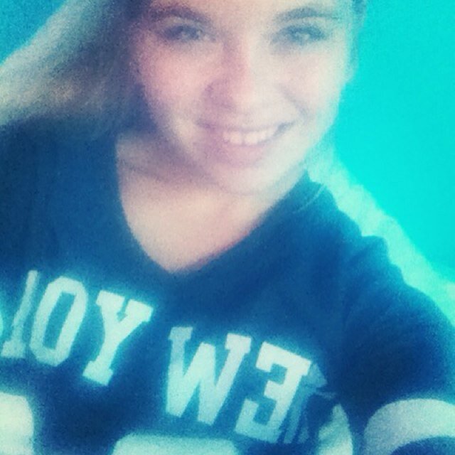 nicoletheunisse's profile picture. Only god can judge me