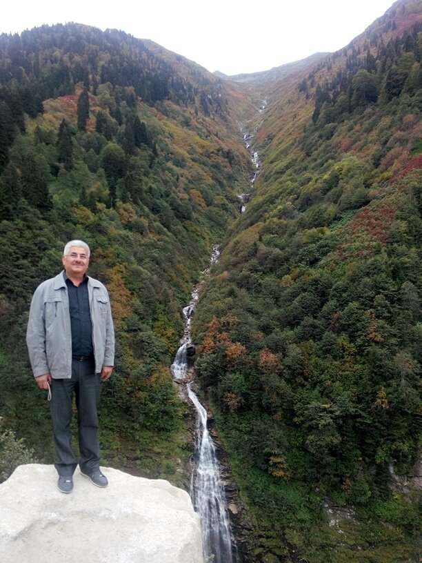 hayat silgi kullanmadan resim yapmaktır...