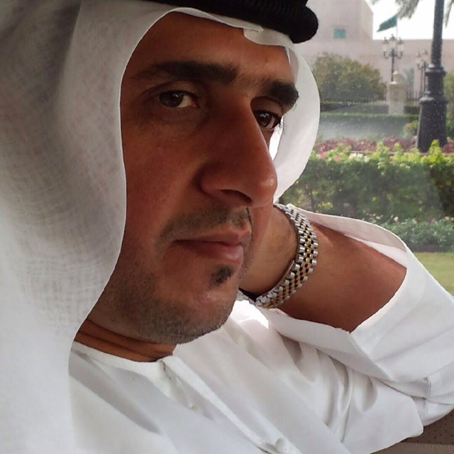 هي دُنيا قصيرة جِدا ، قد نغادرها غدا أو ربما اليوم فَ لا داعي لأن تمتلئ قلوبنا غرور و كبريَاء و حقد