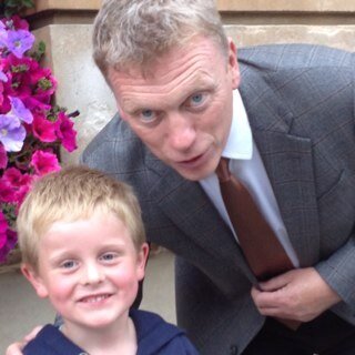 EffieMironXYfh's profile picture. Leadership teacher, writer, speaker. Christian. Strive to be good, wise, honest, caring. Love stories, conversations, real people. Believe life is a walking.