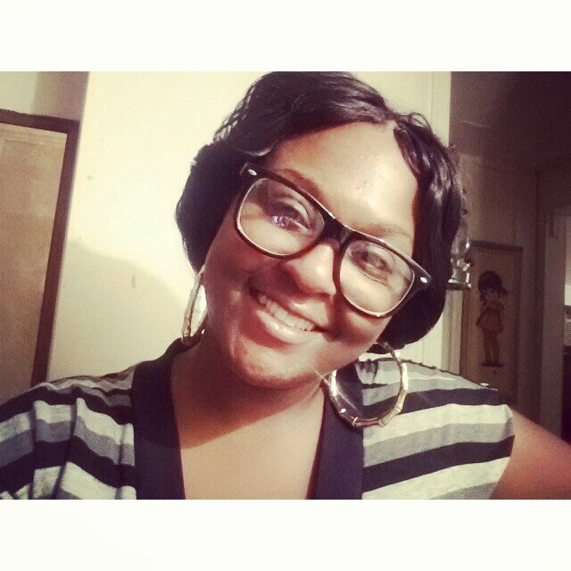 Smart, intelligent mother of one. Single likes to have fun! Hard worker and all about gettn bread n takin care of my son!!