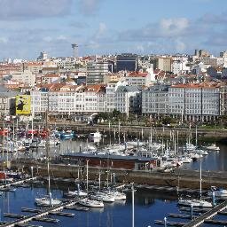 LA CORU NENO. Institutos, novedades, gente conocida... Opiniones de Coruña, pregunta en http://t.co/18vwgcSmaT