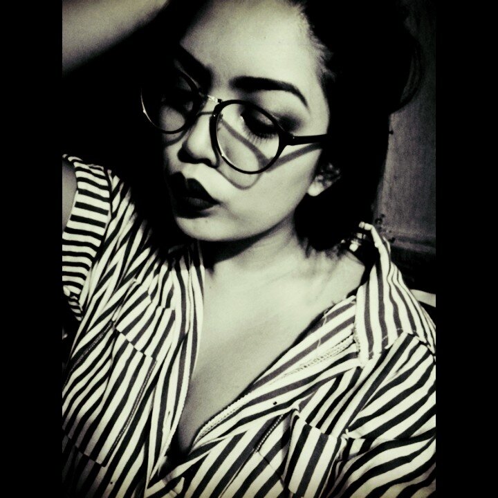 22 | Young Entrepreneur | Student | FULL TIME GIRLFRIEND! MEET MY OTHER HALF @gonzalesdoods
