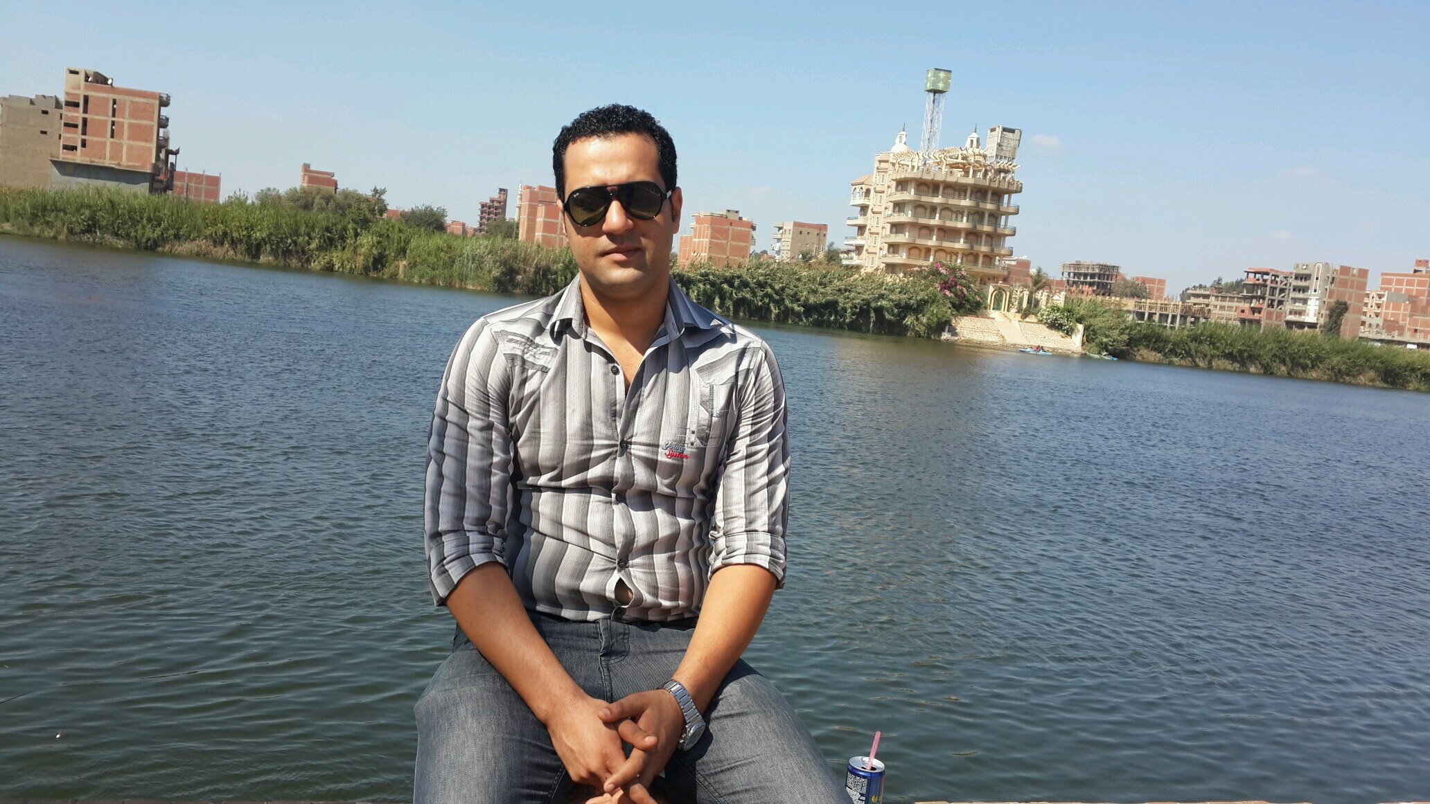 ‏‏صحفي