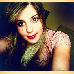 Minha Potência @sami_Mundoazul 
Face:http://t.co/tz0V8CbjM4
Sigo tudo di volta '')