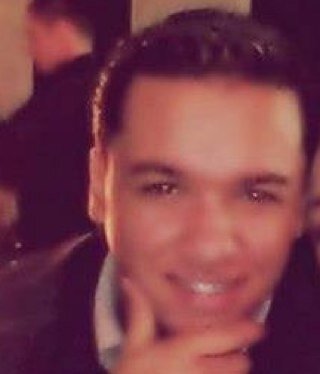 Tenho 18 Anos... Solteiro.. e Seguidor de Jesus Cristo na Igreja O Brasil Para Cristo!