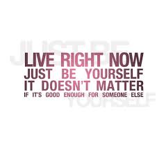 TekstiiBildes's profile picture. Īsts draugs ir tas,kura klātbūtnē varu domāt skaļi .