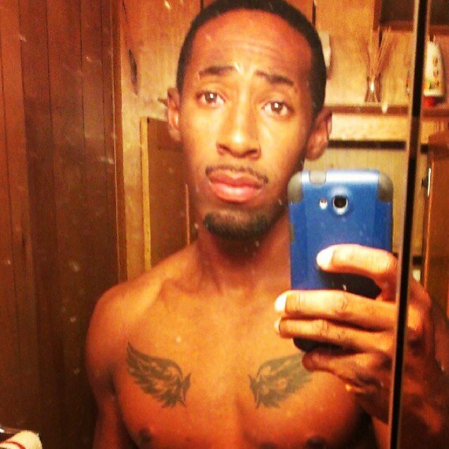 fuckwitme24_7's profile picture. Never rely on ANYONE, even your shadow disappears when it gets dark..... #Philly Eagles,#Lakernationbitch. #24