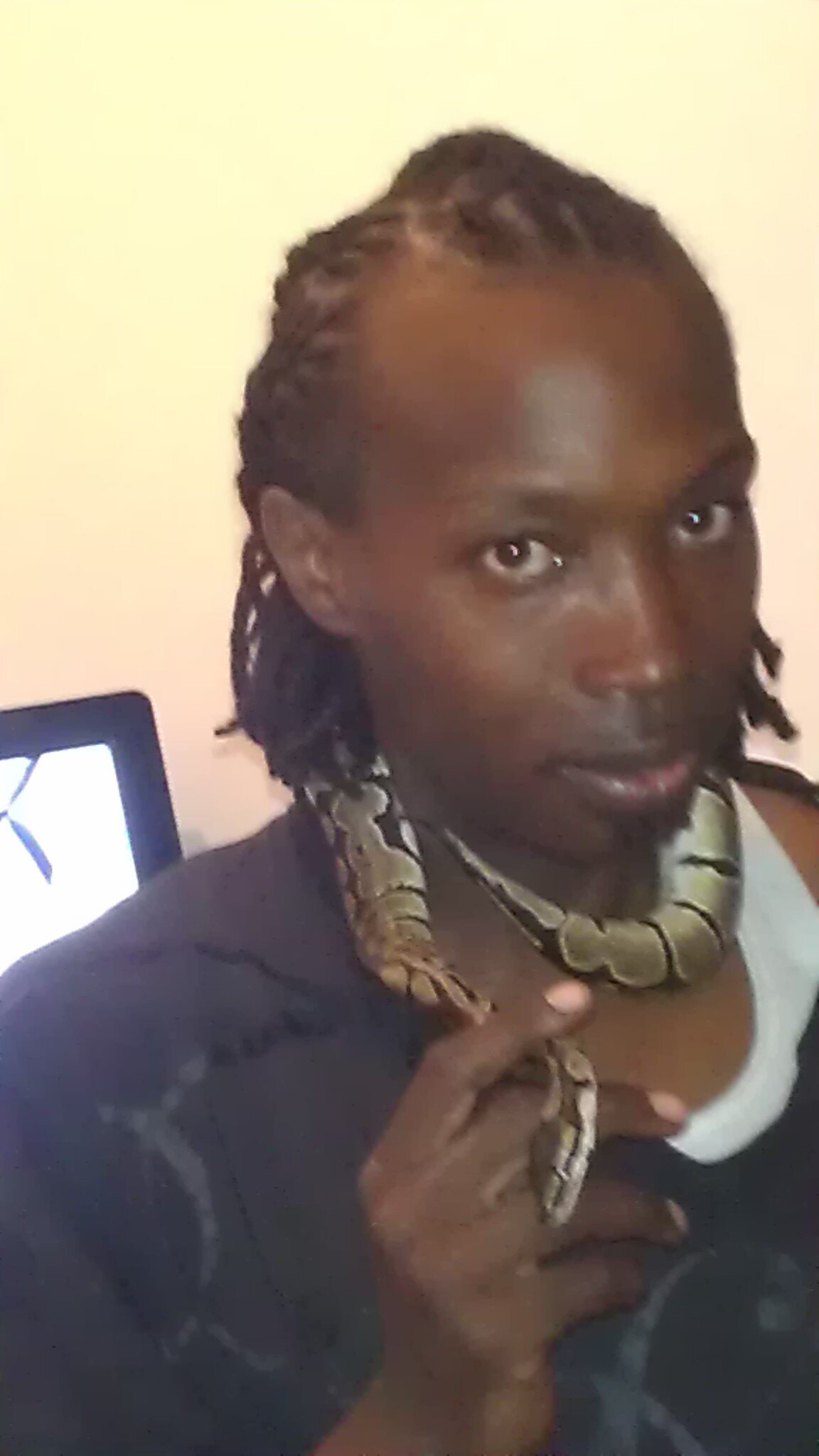 VaseanG's profile picture. 