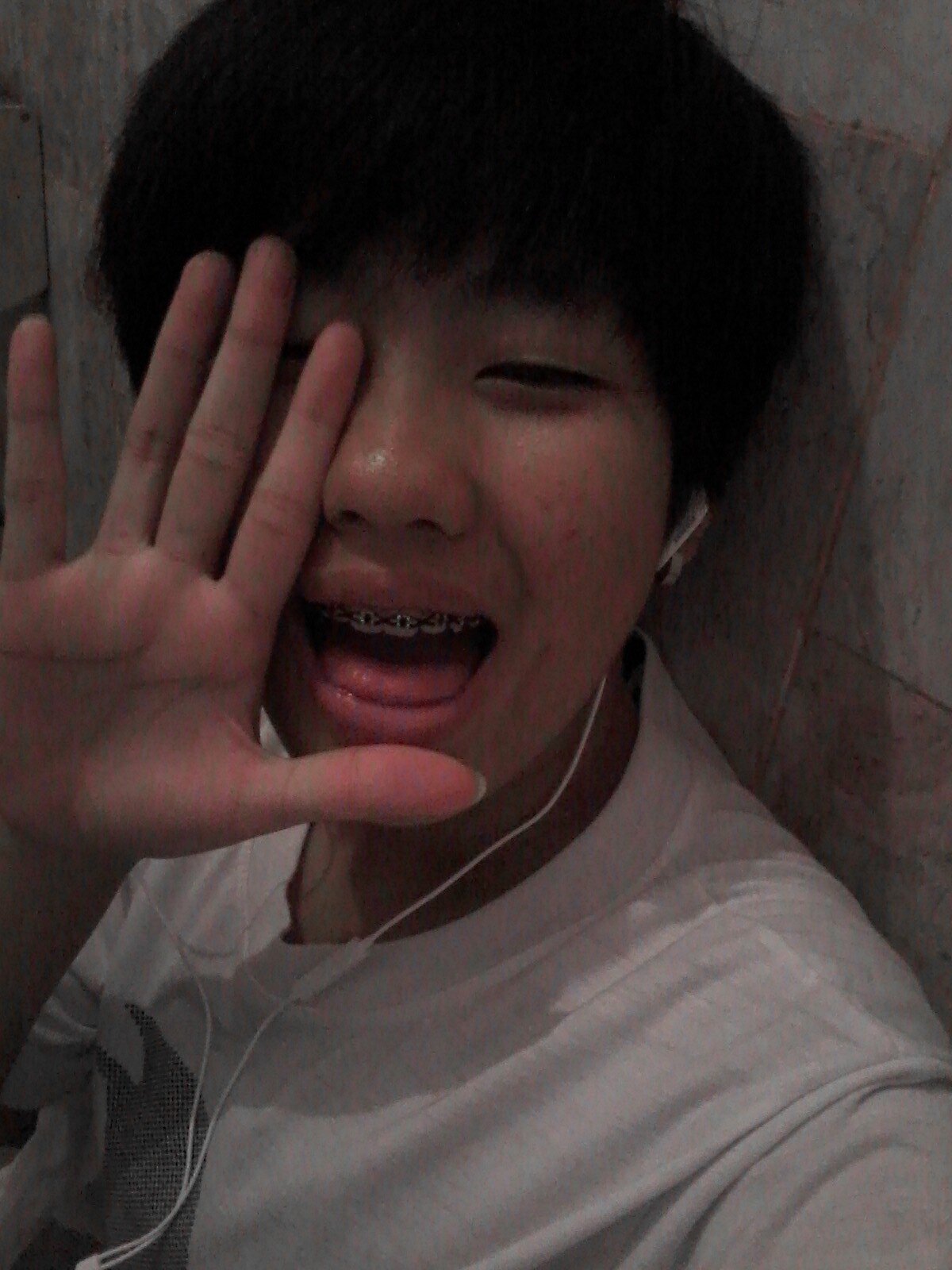 ปาย  ฟลอมาฟลอกลับ อยู่อัปสร