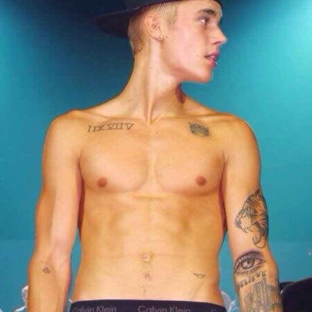 Justin Bieber 0/1
Follow me i follow back 100%