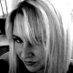Robyn Barrett (@blondie381robyn) Twitter profile photo