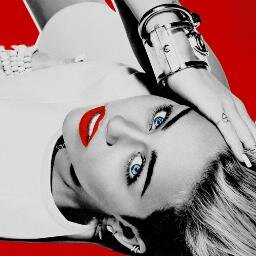 ★ And I'll do it on my on, hey! I can do anything, yeah ★