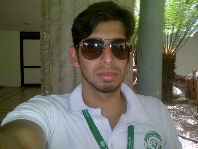 Odontólogo- ortodoncista☺I.P.F.A pin:23773A4A
