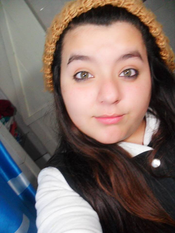 Directioner/CrazyMofo 




Seguime en mi otra cuenta @PonyUnicornio_1