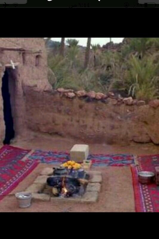 ماجستير في علم الجريمة
مدرب معتمد من مركز الملك عبدالعزيز للحوار الوطني في التطرف
ماجستير في التأريخ الاسلامي
دكتوراة في التأريخ الإسلامي