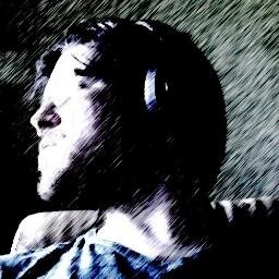 Profile with a very low signal to noise ratio. Programming, tabletop games, stupid + bad jokes.