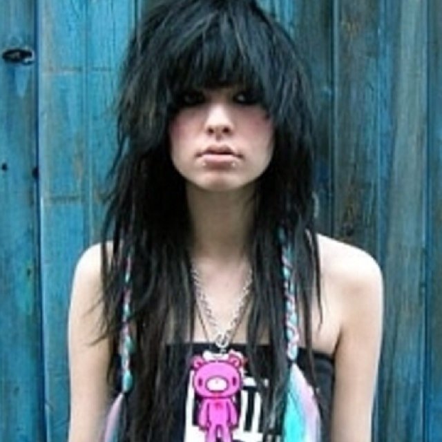 Alex_Mollinger's profile picture. Guitarist, PTV BVB BOTDF. Katie, Dylan, Seth, Jay are my best friends xx.