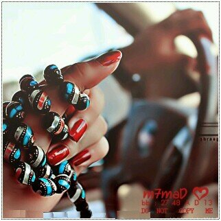 ‏‏‏‏‏‏تغريداتي لا تعبر عن حالتي المزاجيه بل مجرد سطور أعجبتني وغردت بها،،!
ولكن حياتي لا تطرح أمام أنظار الجميع،  .....  الخاص ممنوع.