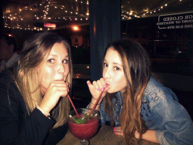 new account.  90's kid. tea. fashion & I like to party. ♡